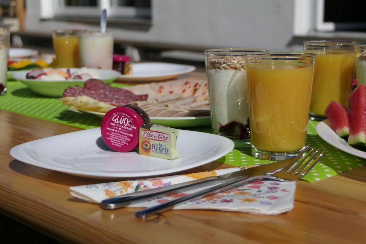 Ferienwohnung Am Bodensee- Zentrale Lage, Free Parking And Wifi, 109 M2, Privater Garten, 7 Gaeste, 2X Kingsize Boxspringbett, Familienfreundlich FDH 외부 사진