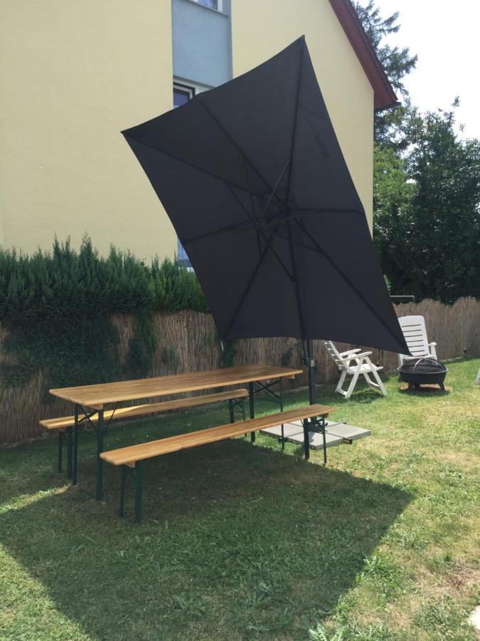 Ferienwohnung Am Bodensee- Zentrale Lage, Free Parking And Wifi, 109 M2, Privater Garten, 7 Gaeste, 2X Kingsize Boxspringbett, Familienfreundlich FDH 외부 사진