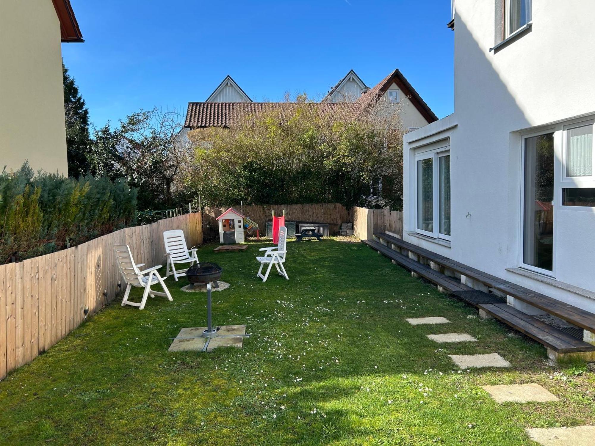 Ferienwohnung Am Bodensee- Zentrale Lage, Free Parking And Wifi, 109 M2, Privater Garten, 7 Gaeste, 2X Kingsize Boxspringbett, Familienfreundlich FDH 외부 사진